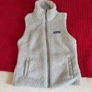 Patagonia women’s Gray Fleece Vest